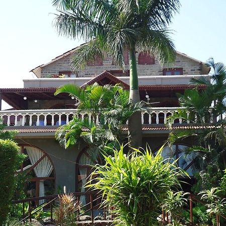 Cama Rajputana Club Resort Mount Abu Exterior foto